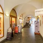 Апартаменты Old Town Charles
